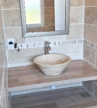 De 5 Chambres Avec Piscine Privee Jardin Clos Et Wifi A A 2 Km De La Plage Villa *