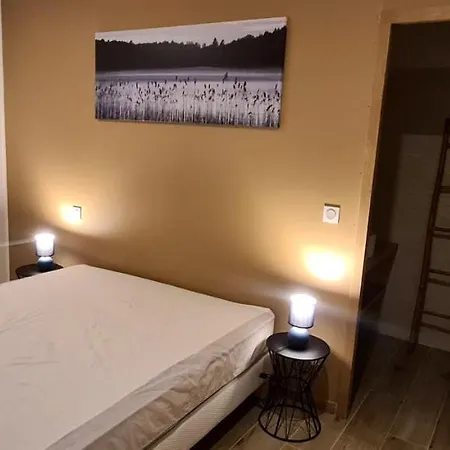 De 5 Chambres Avec Piscine Privee Jardin Clos Et Wifi A A 2 Km De La Plage *